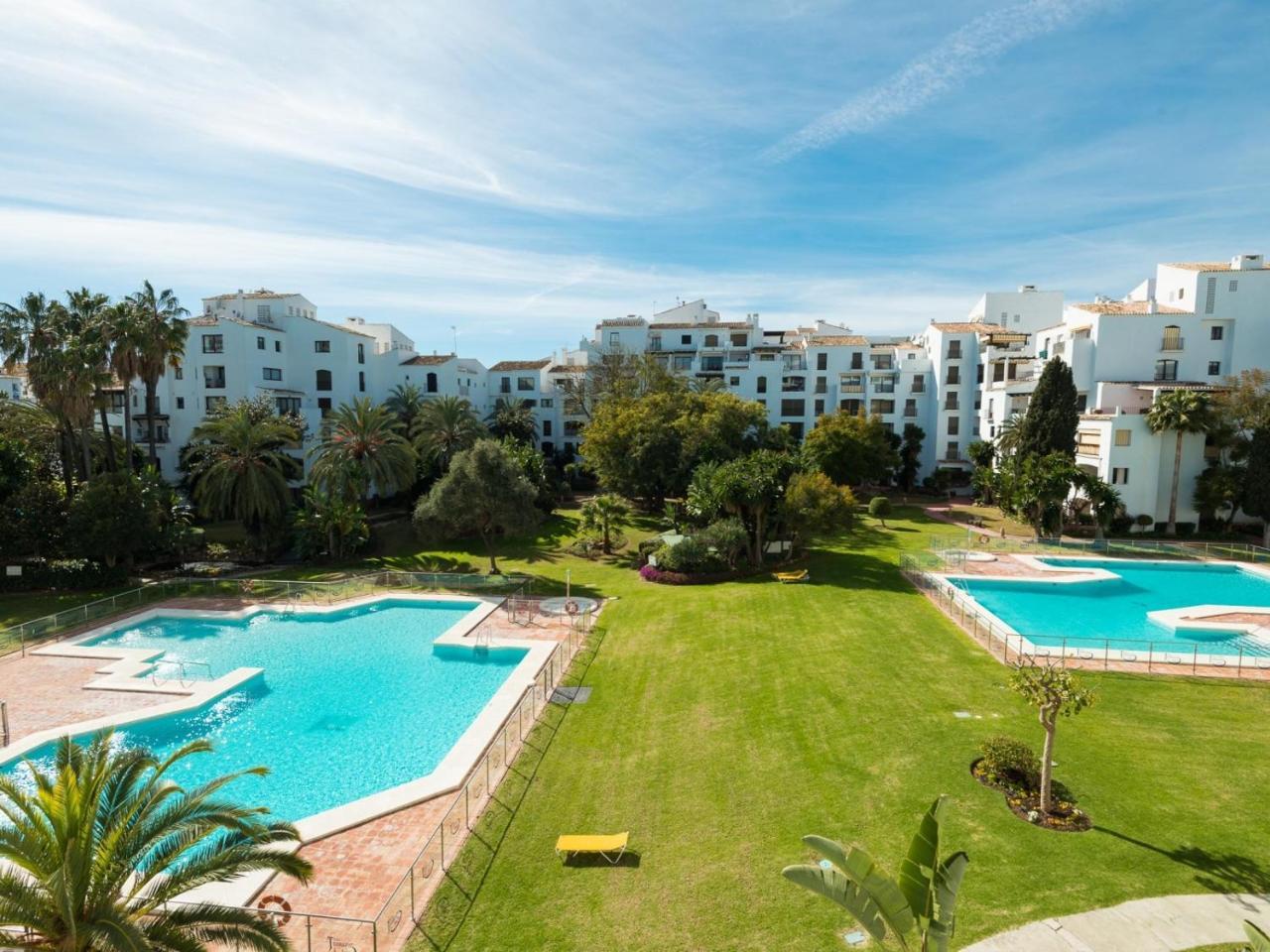 Vacation Marbella I Contemporary Central Apartment, Swimming-Pool, 24-7 Security, A Minute From The Marina, The Sea And Luxury Shopping 外观 照片